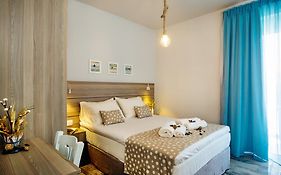 Beachside Apartment In Plakias Centre!